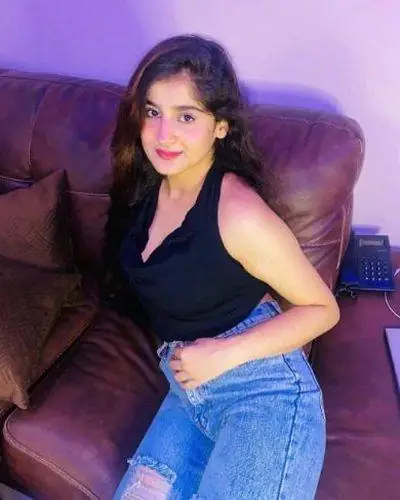 Call Girls Defence Colony Delhi